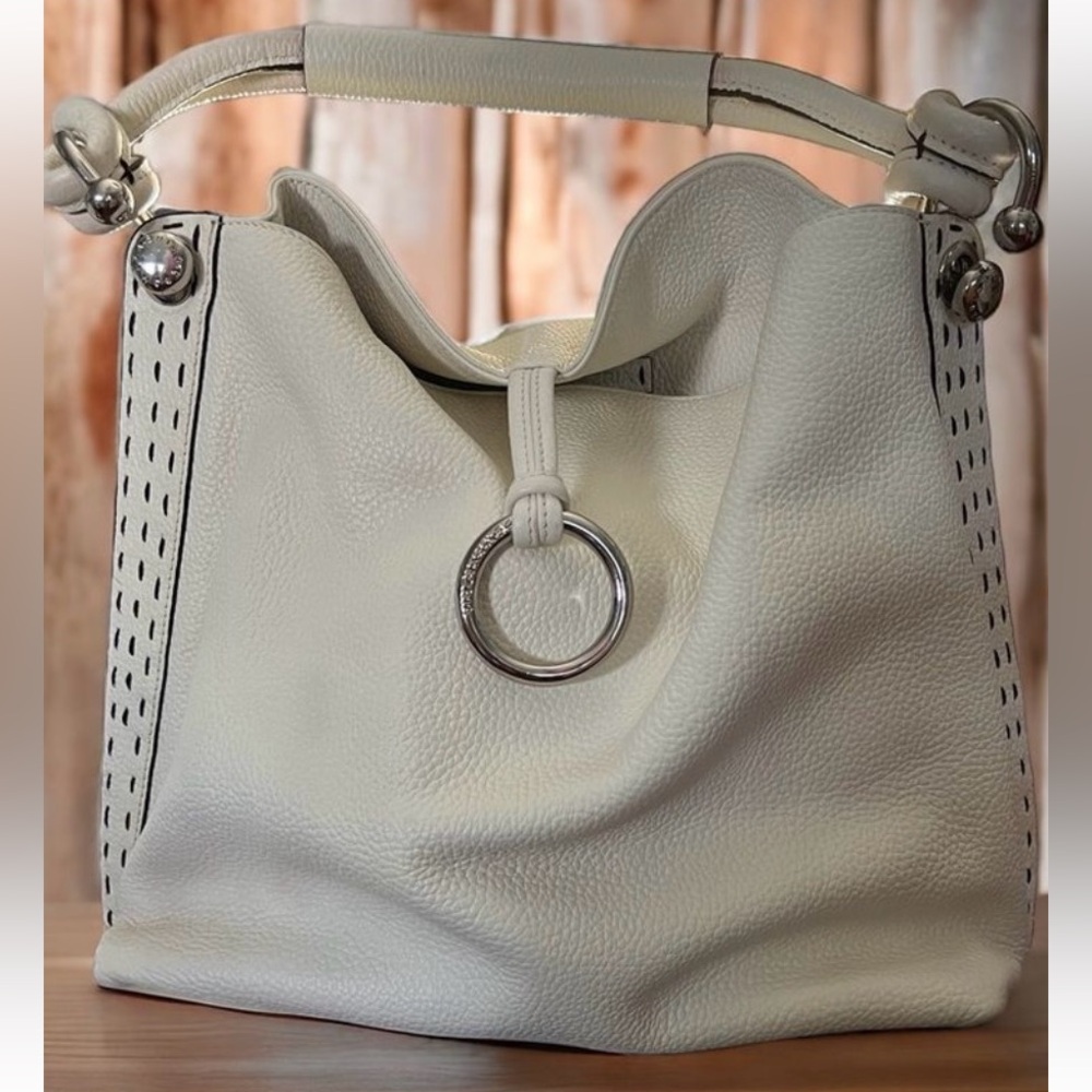 BCBG MA AZRIA White Pebble Leather Bag NWOT